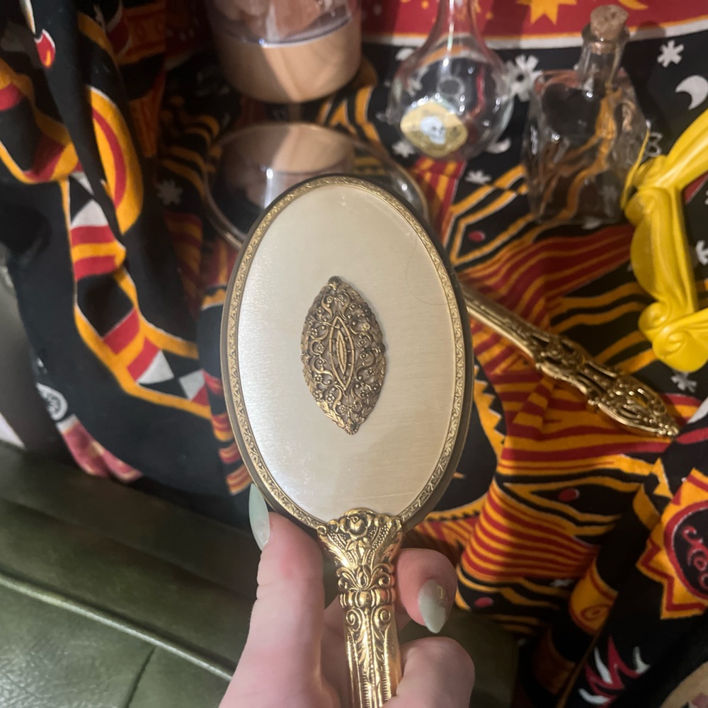 Vintage 24k Gold Finish Brush